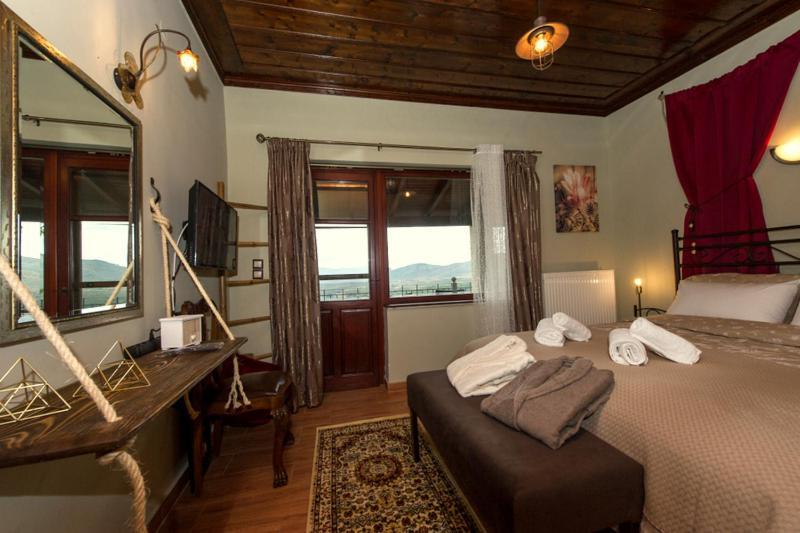 Petra Thea Villa Karitaina Exterior photo